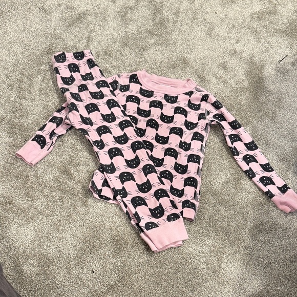 Hanna Andersson Pink and Black Cat Print Long Johns - Picture 1 of 2